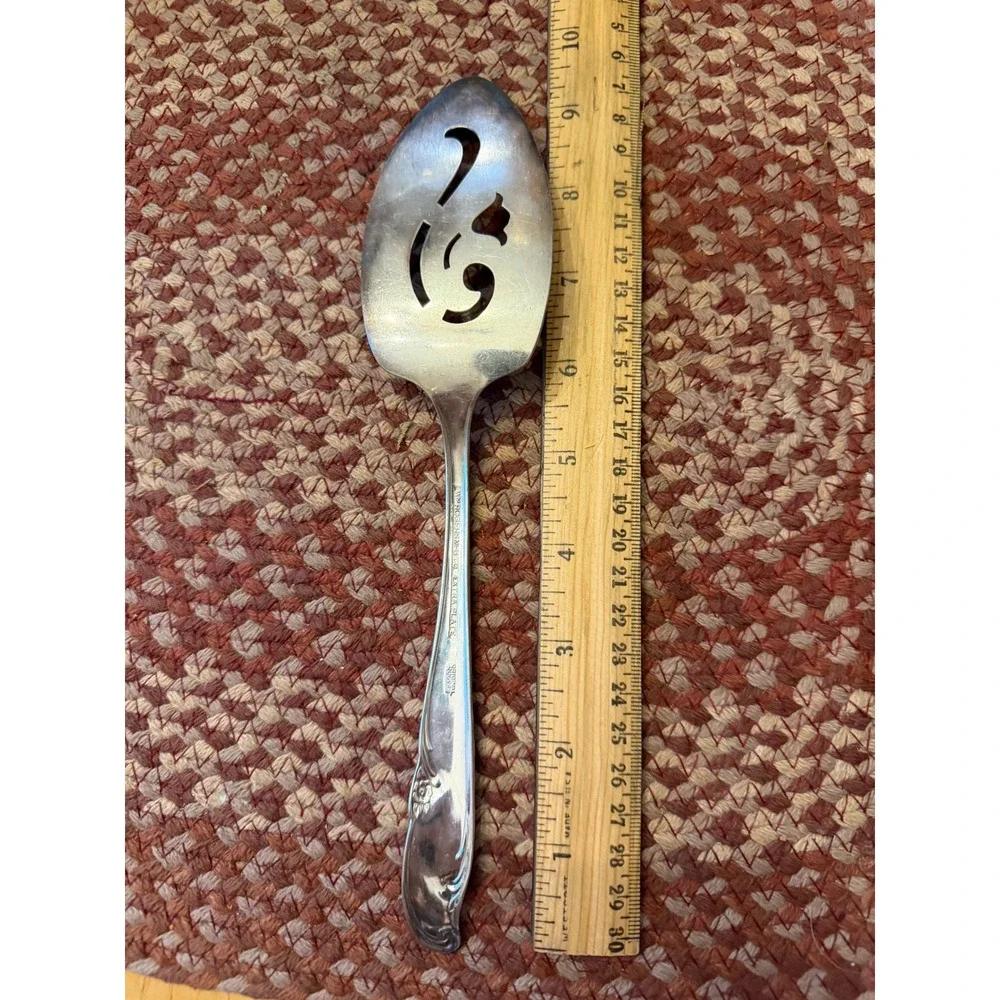 Wm Rogers Mfg Co Pie Server Unisex 10in Silver‎ Good Memory Pierced Silverplate